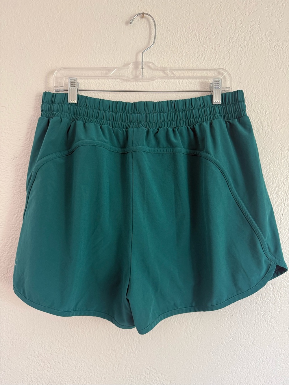 Beyond Yoga Womens Running Short XL Solemate 2.5" Inseam Teal Sea Workout Lined - Picture 5 of 9